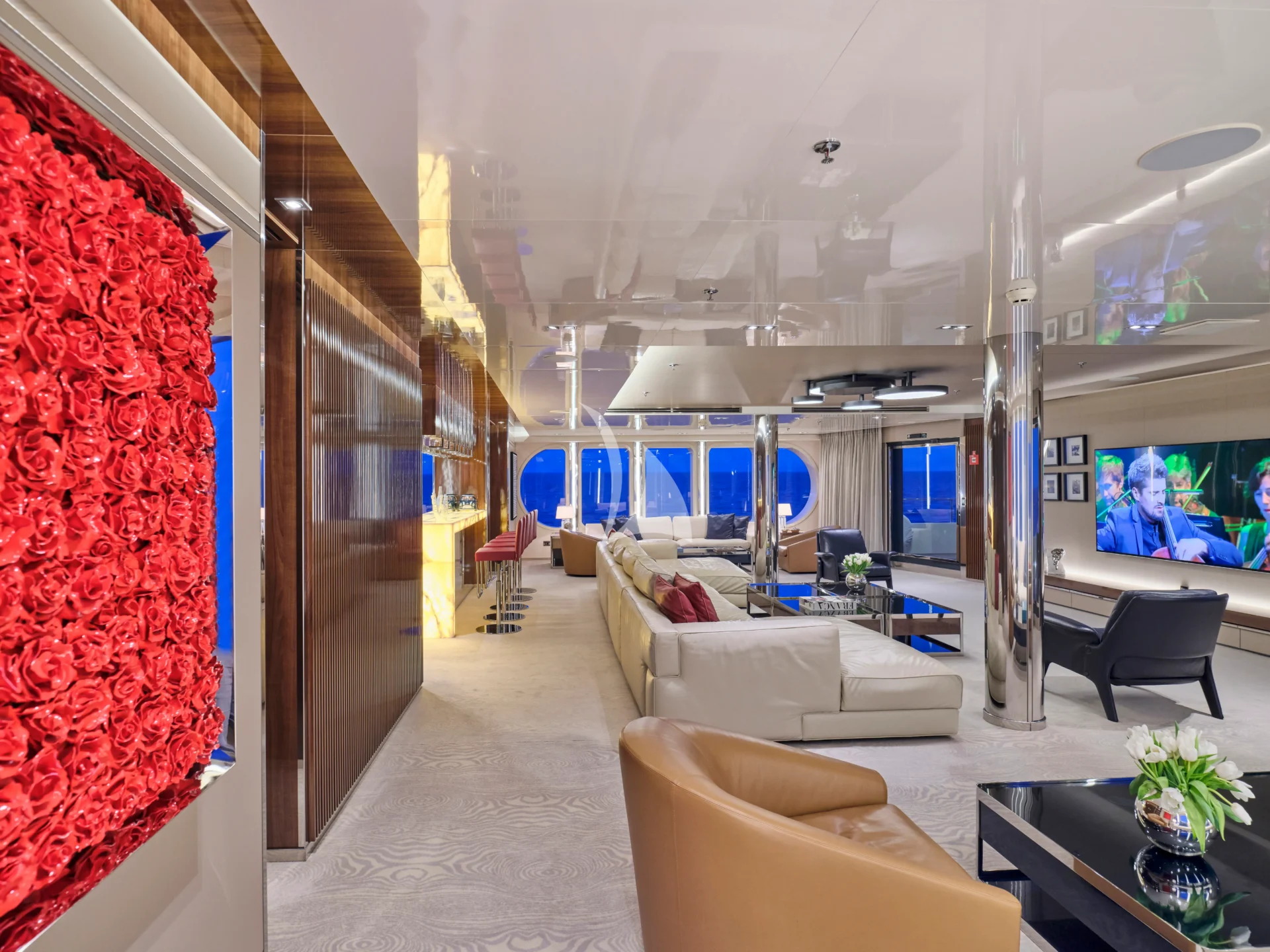 MARQUISE Charter Yacht