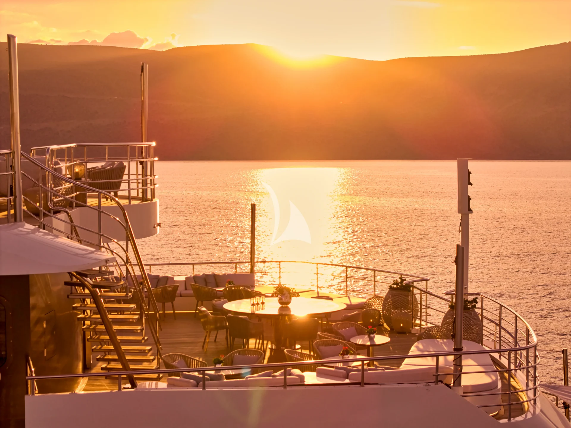 MARQUISE Charter Yacht