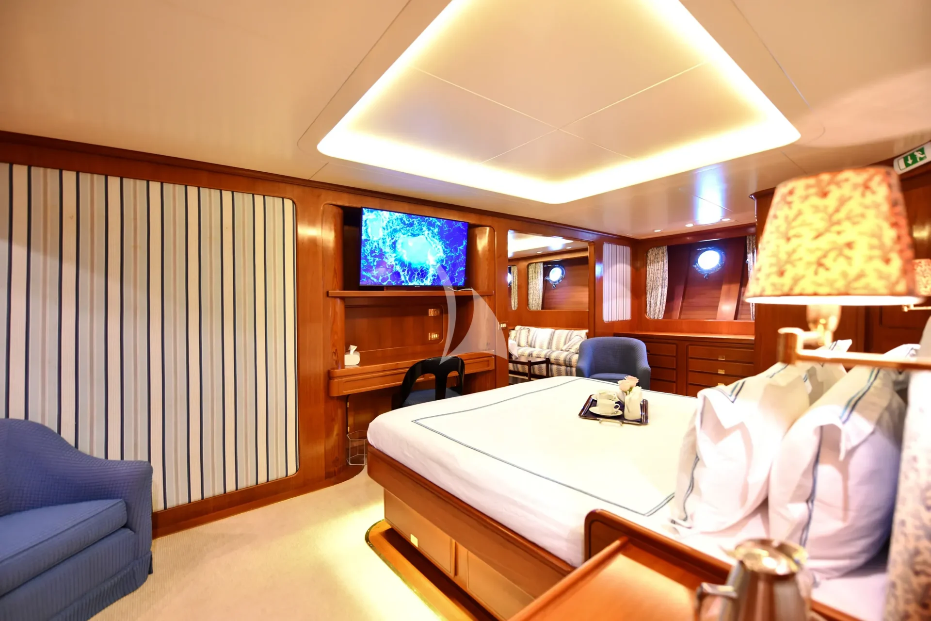 Tamarita Charter Yacht