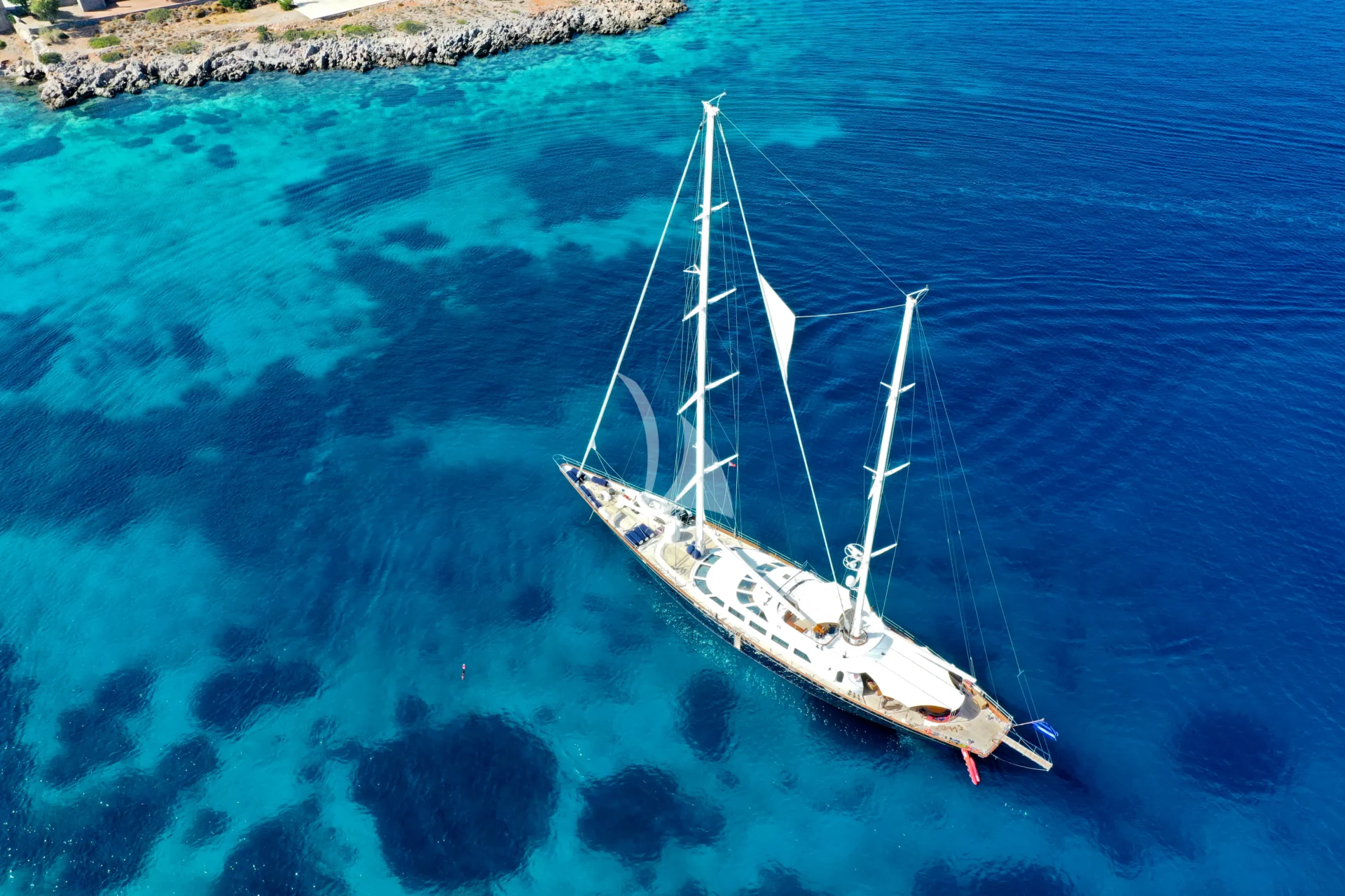 Tamarita Charter Yacht