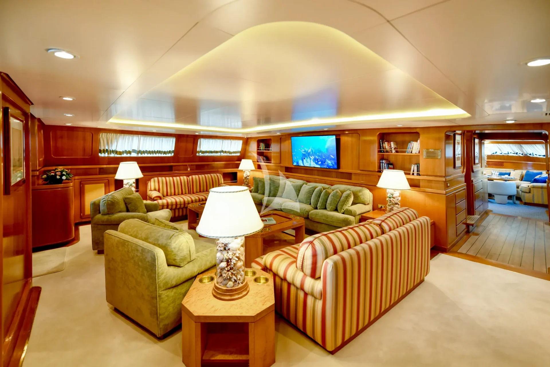 Tamarita Charter Yacht