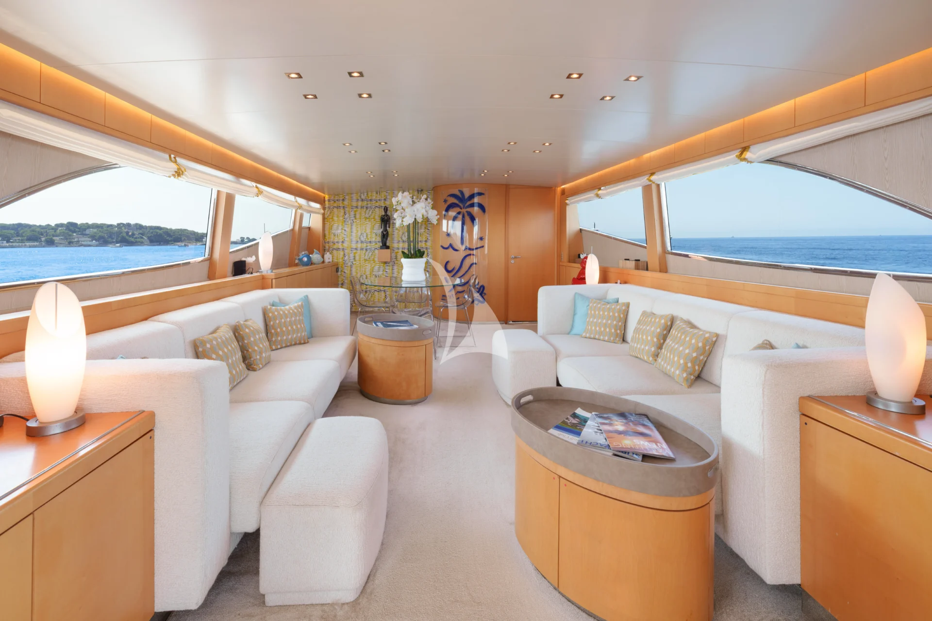 COCA VI Charter Yacht
