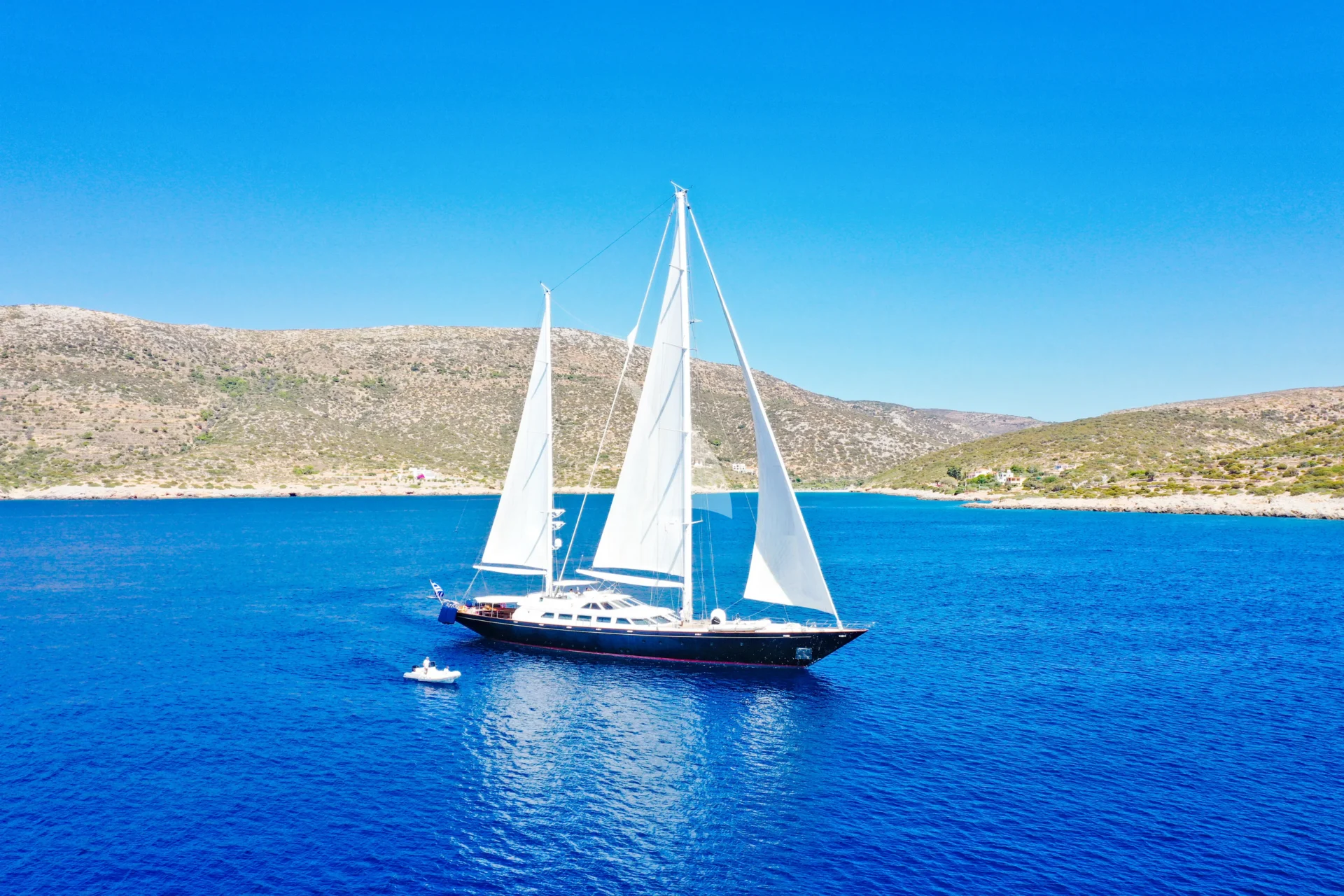 Tamarita Charter Yacht