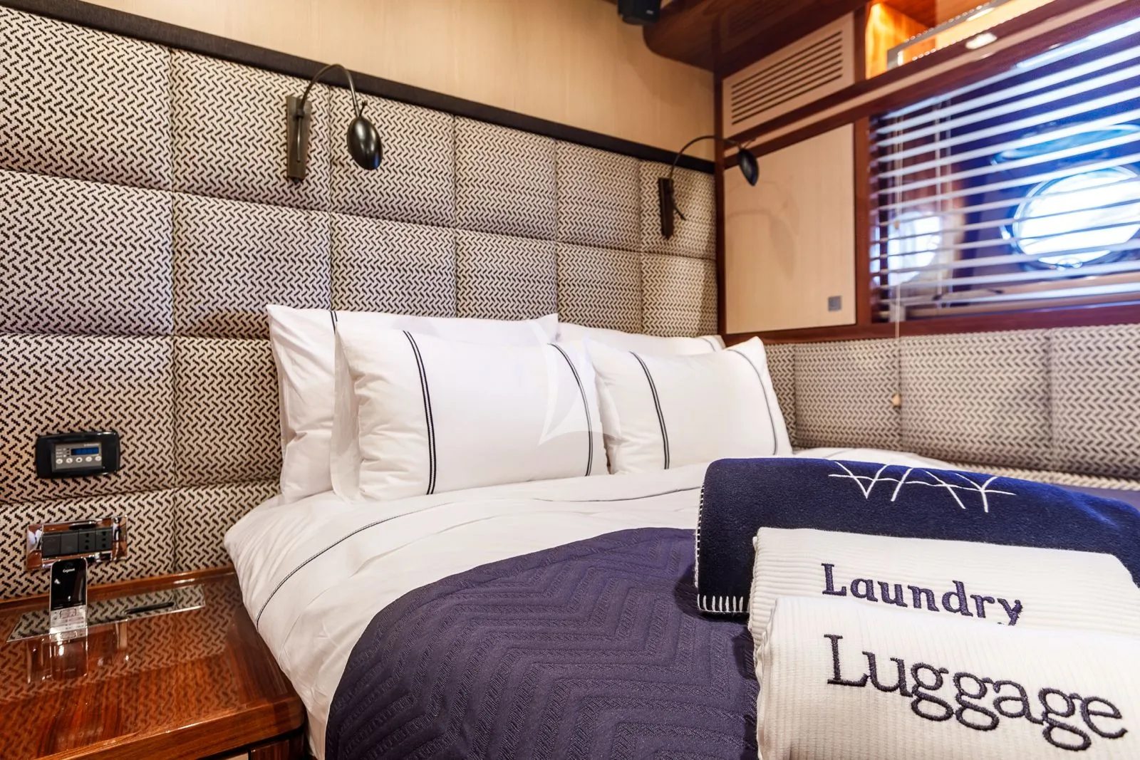 VAY Charter Yacht
