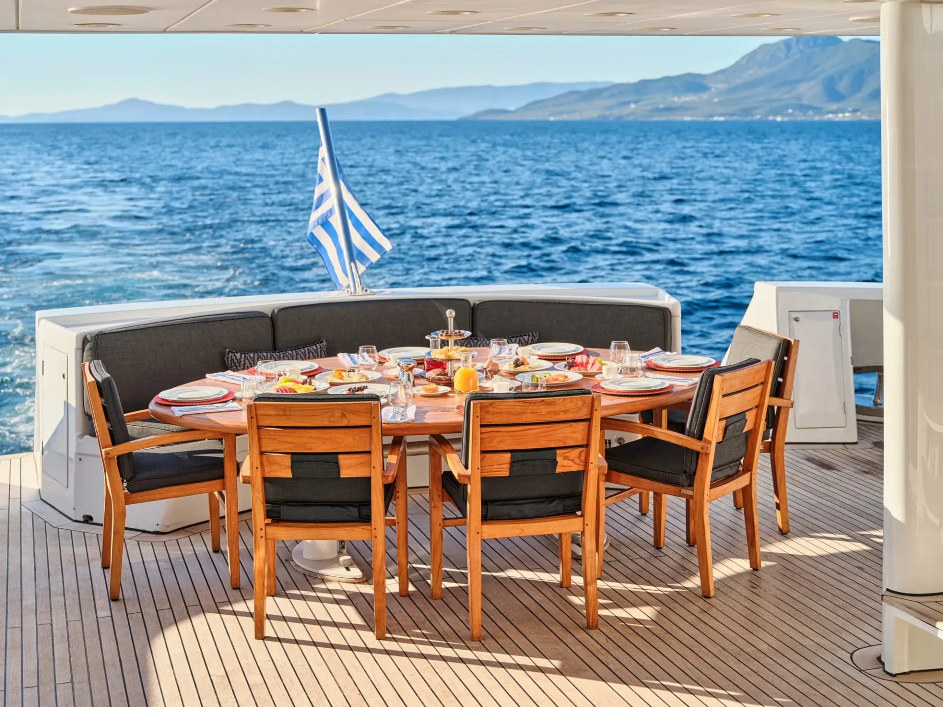 BROOKLYN Charter Yacht
