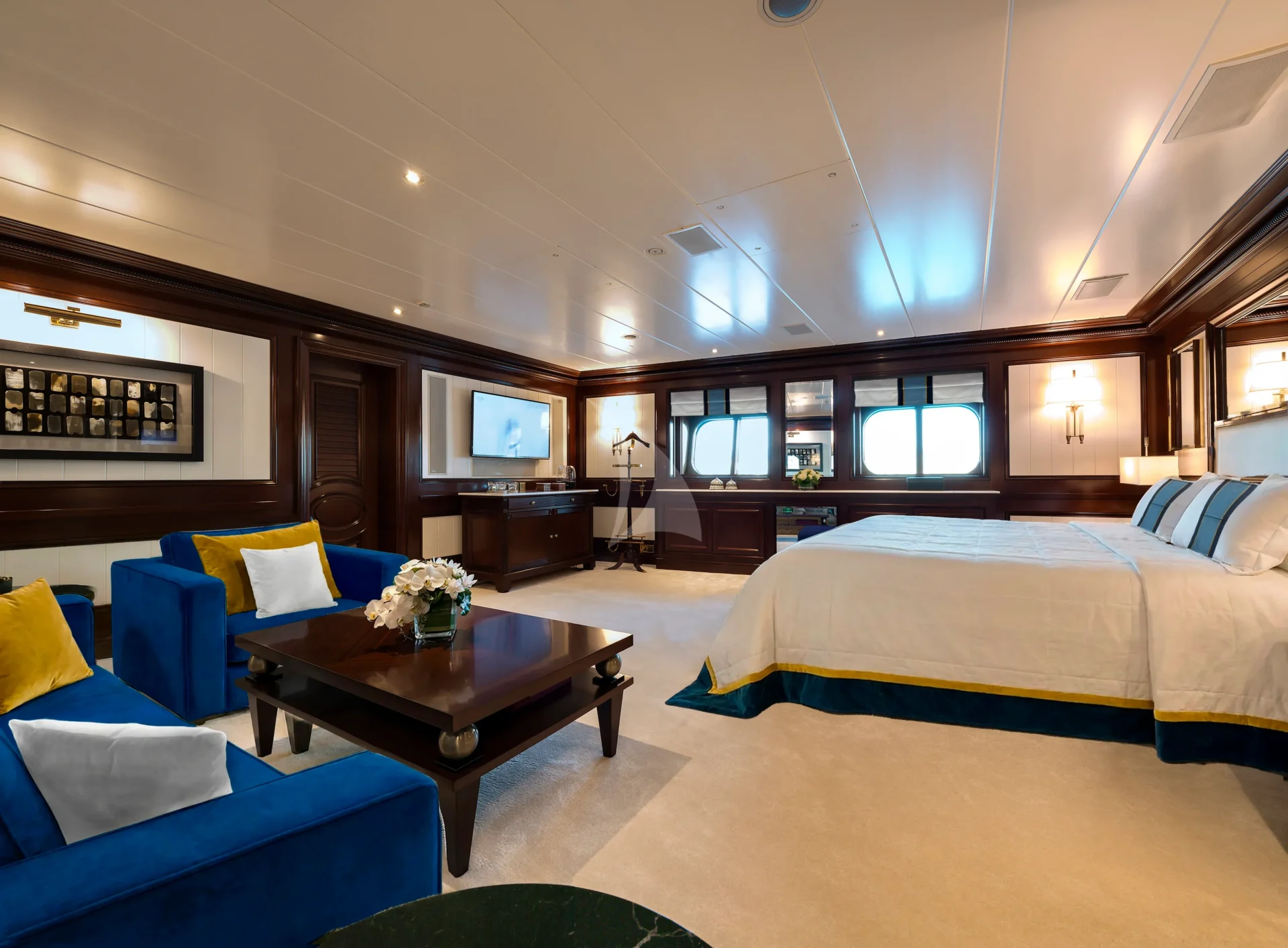 GRAND OCEAN Charter Yacht