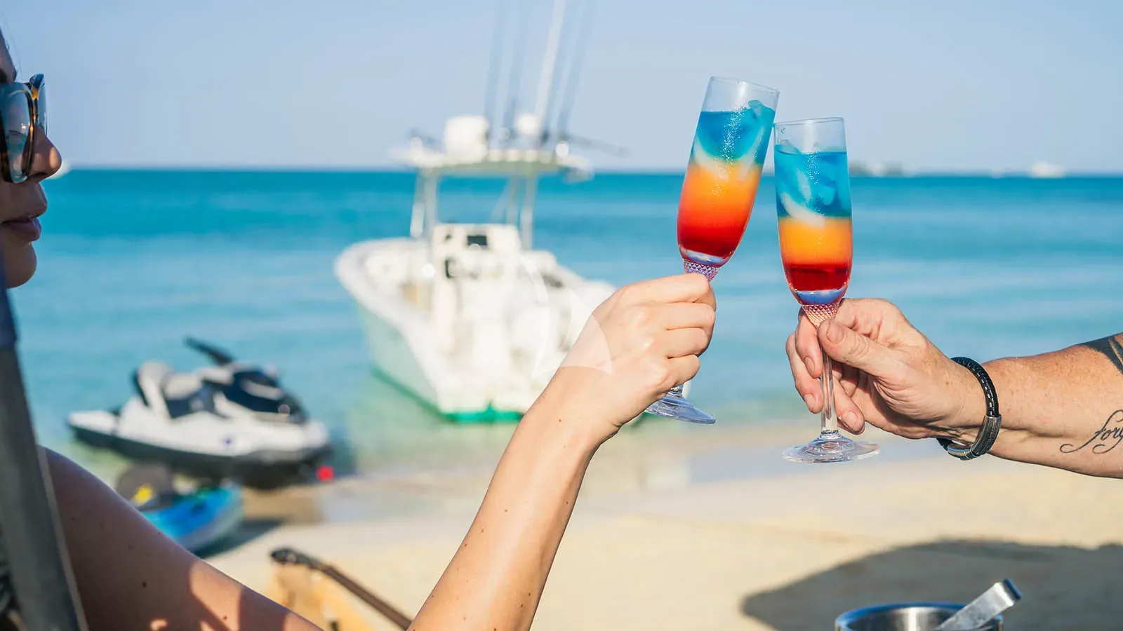 LEXINGTON Charter Yacht