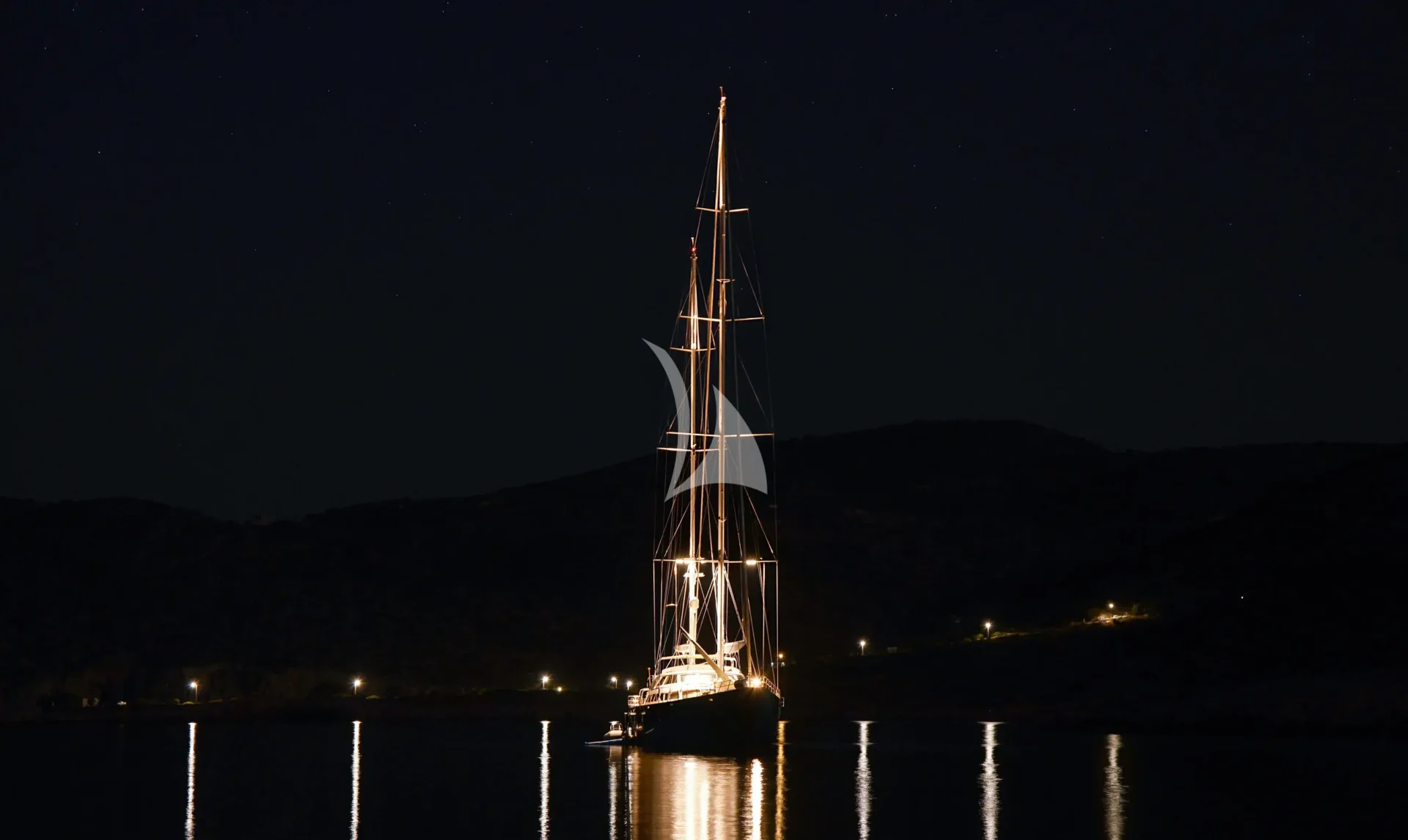 Tamarita Charter Yacht