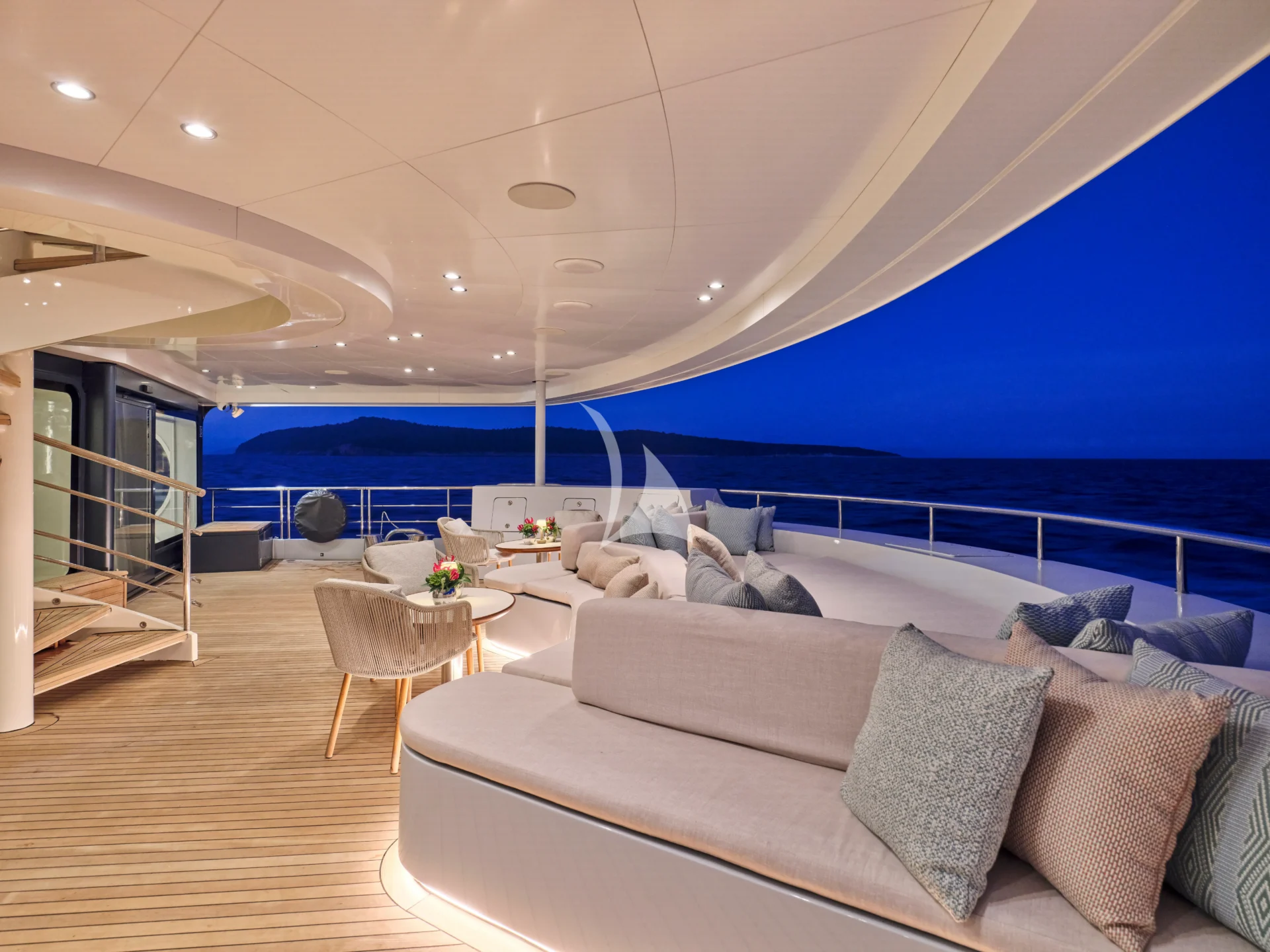 MARQUISE Charter Yacht
