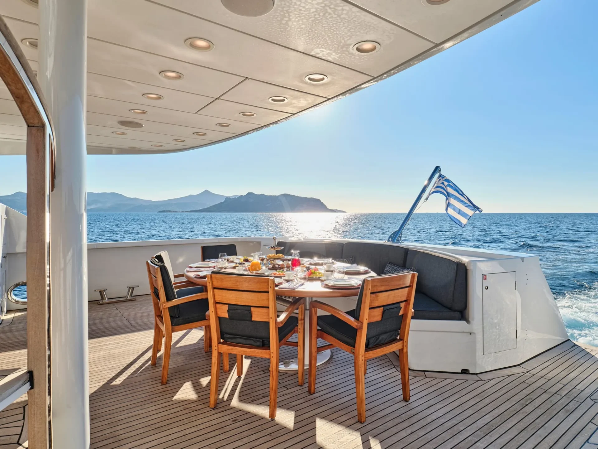 BROOKLYN Charter Yacht