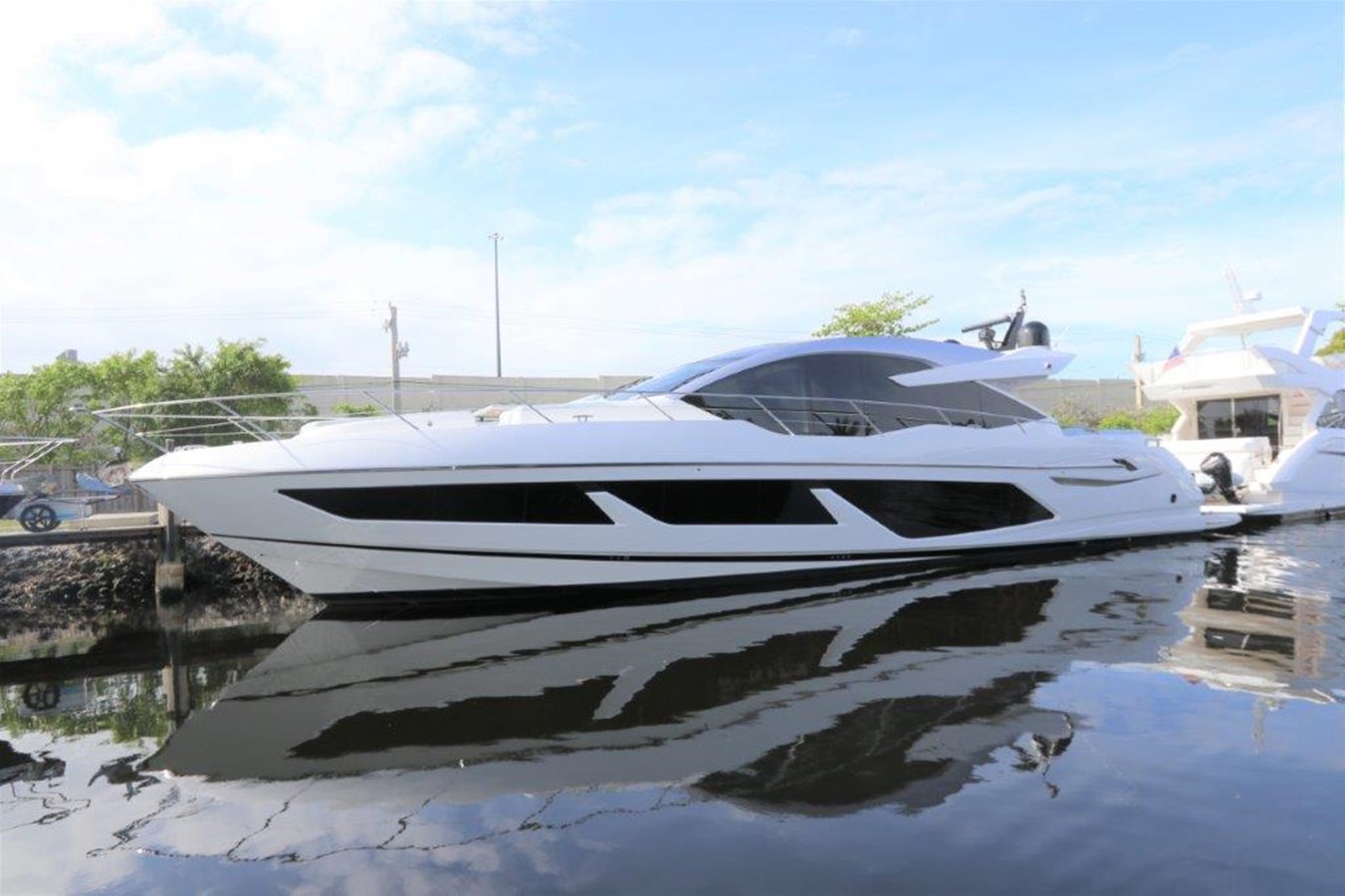 Sunseeker Motor Yacht Hide Out For Sale
