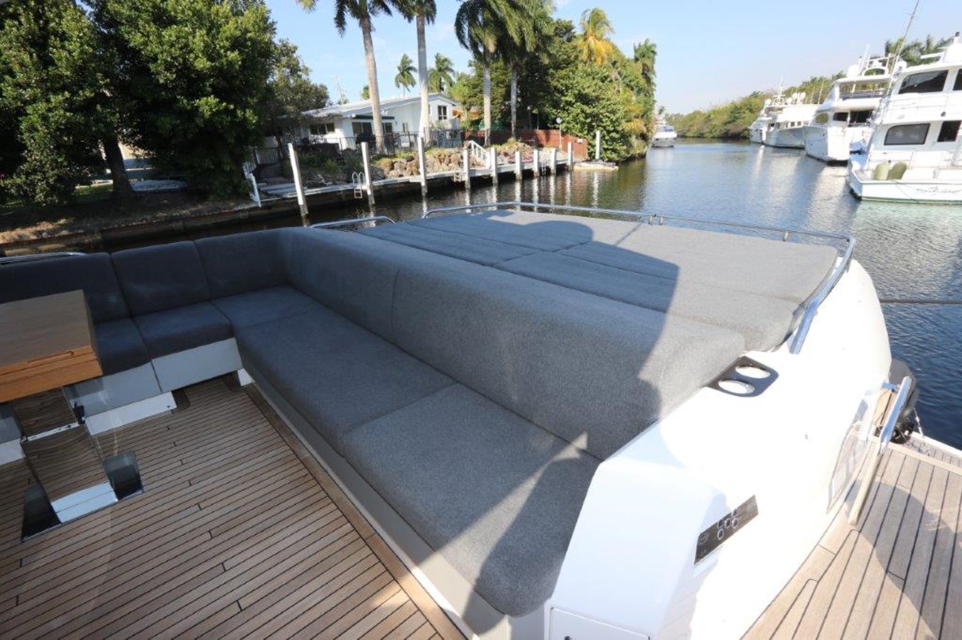 Sunseeker Motor Yacht Hide Out For Sale