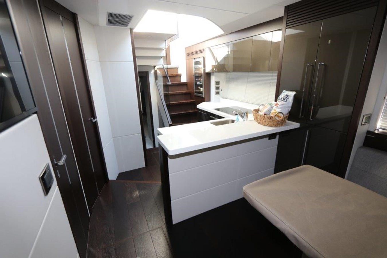 Sunseeker Motor Yacht Hide Out For Sale