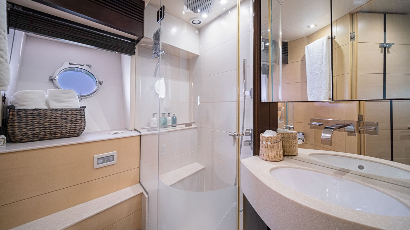Sunseeker Sport Yacht Woodever For Sale