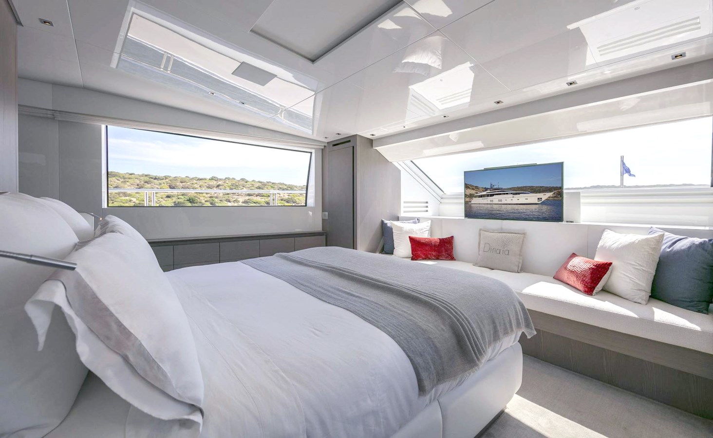 Sanlorenzo Yachts Motor Yacht DINAIA For Sale