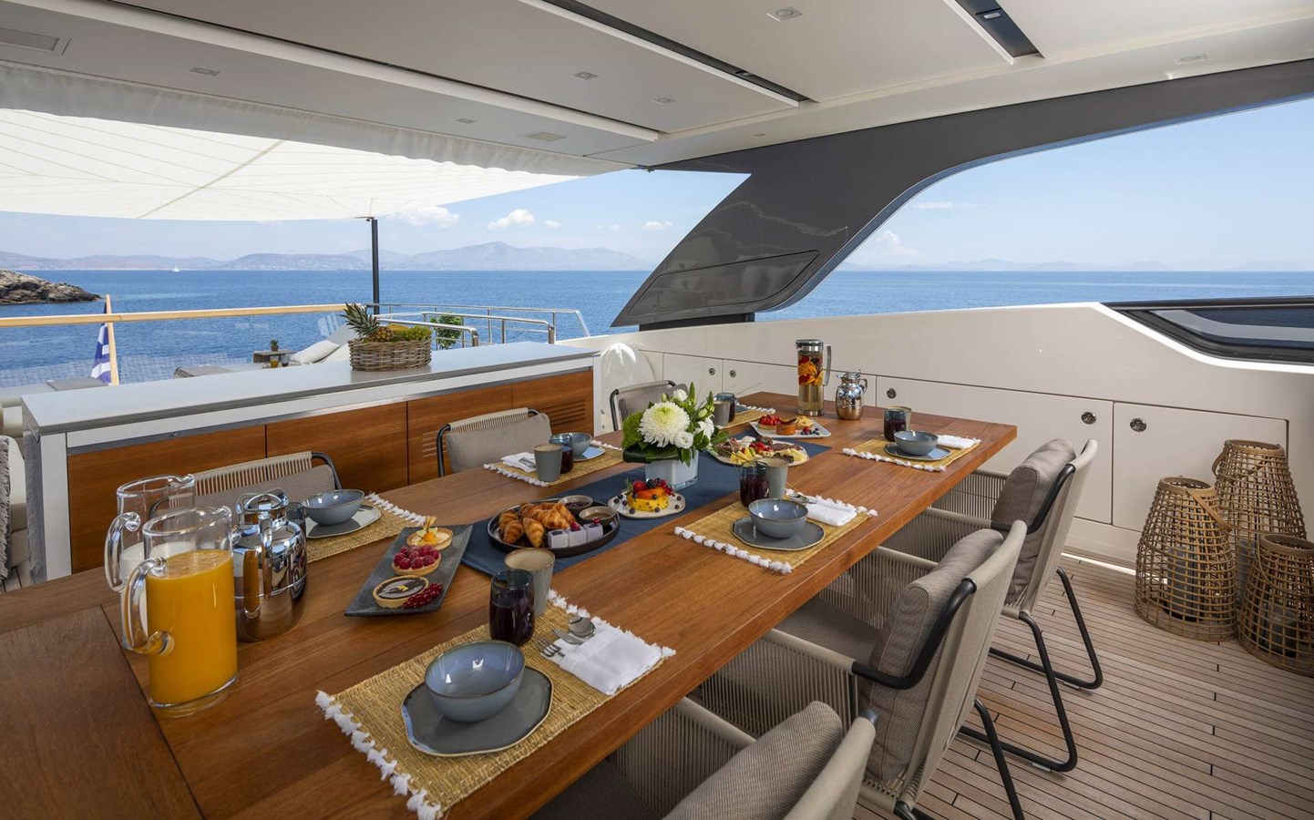Sanlorenzo Yachts Motor Yacht DINAIA For Sale