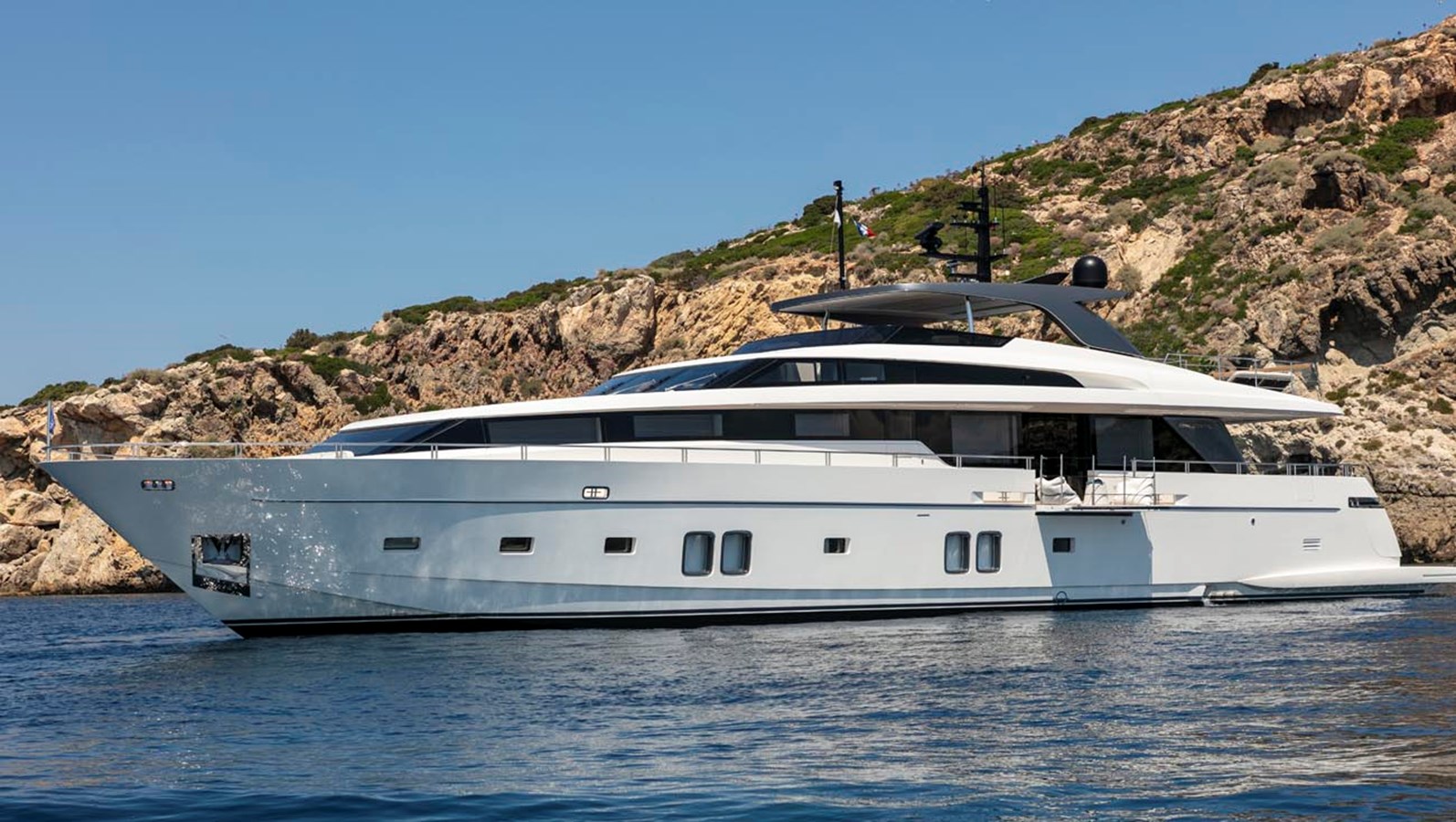Sanlorenzo Yachts Motor Yacht Dinaia SAN LORENZO SL 106 For Sale