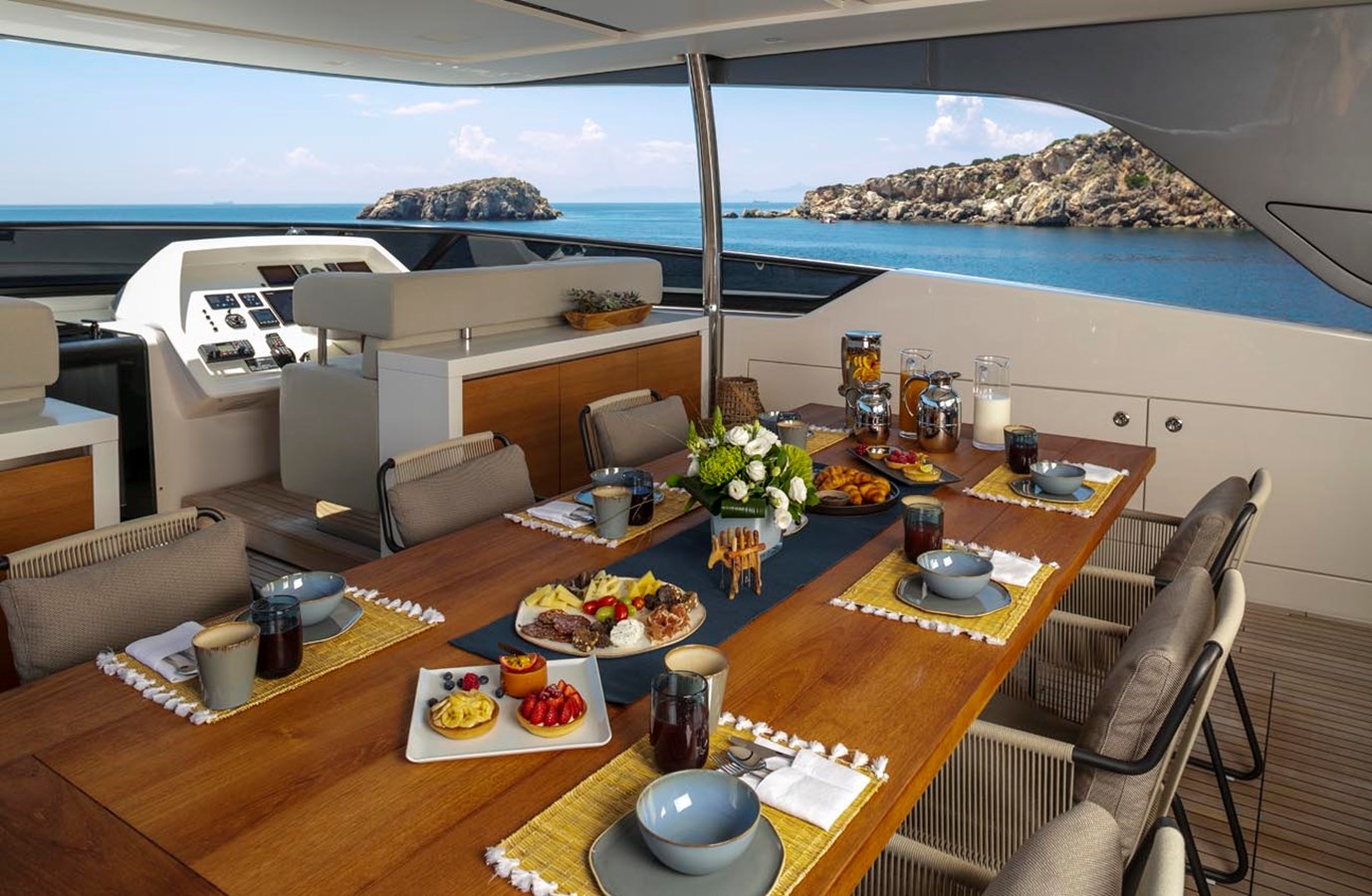 Sanlorenzo Yachts Motor Yacht Dinaia SAN LORENZO SL 106 For Sale