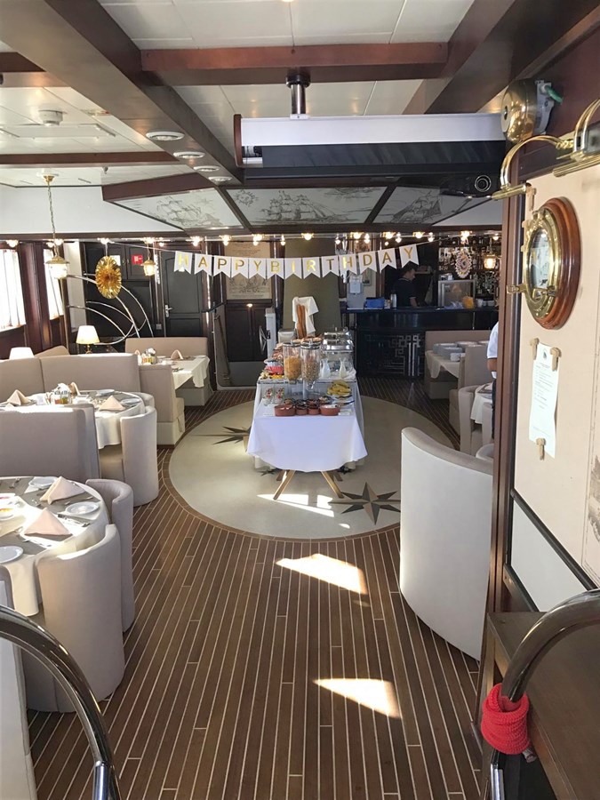 Gdansk Cruising Sailboat Running On Waves For Sale