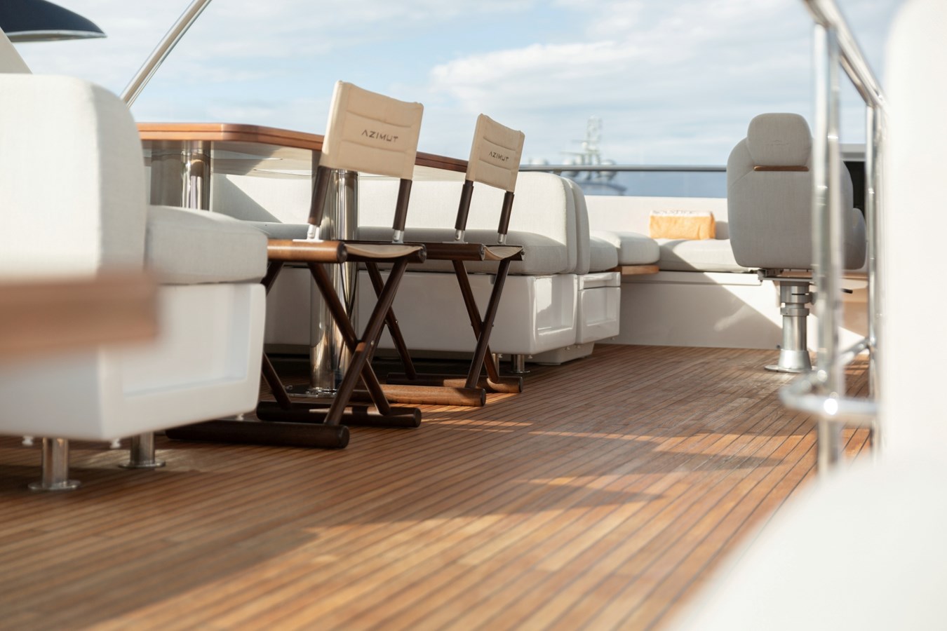 Azimut Yachts Motor Yacht Solstice For Sale
