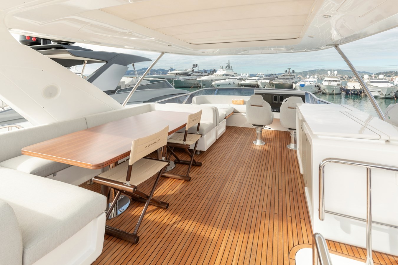 Azimut Yachts Motor Yacht Solstice For Sale