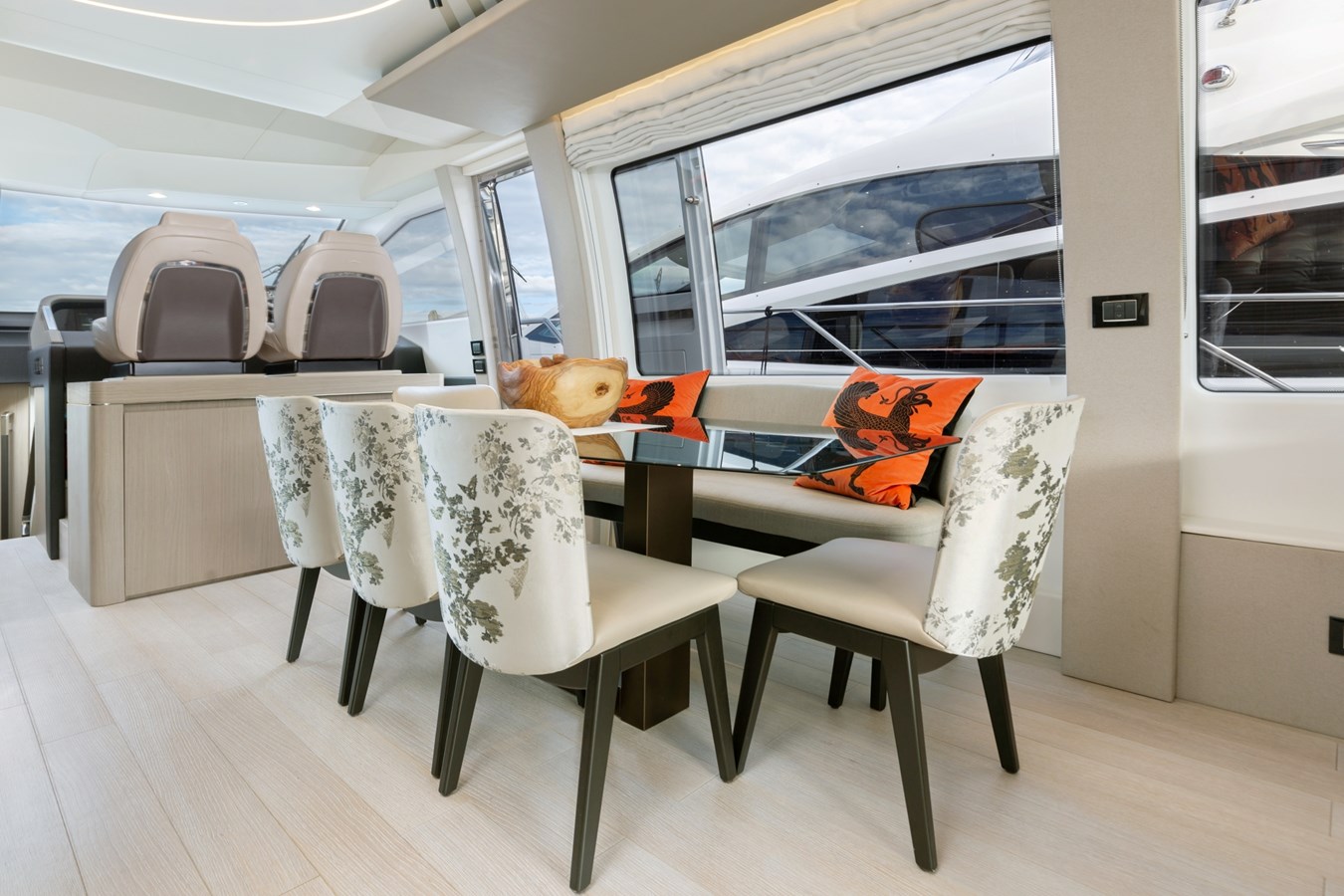 Azimut Yachts Motor Yacht Solstice For Sale