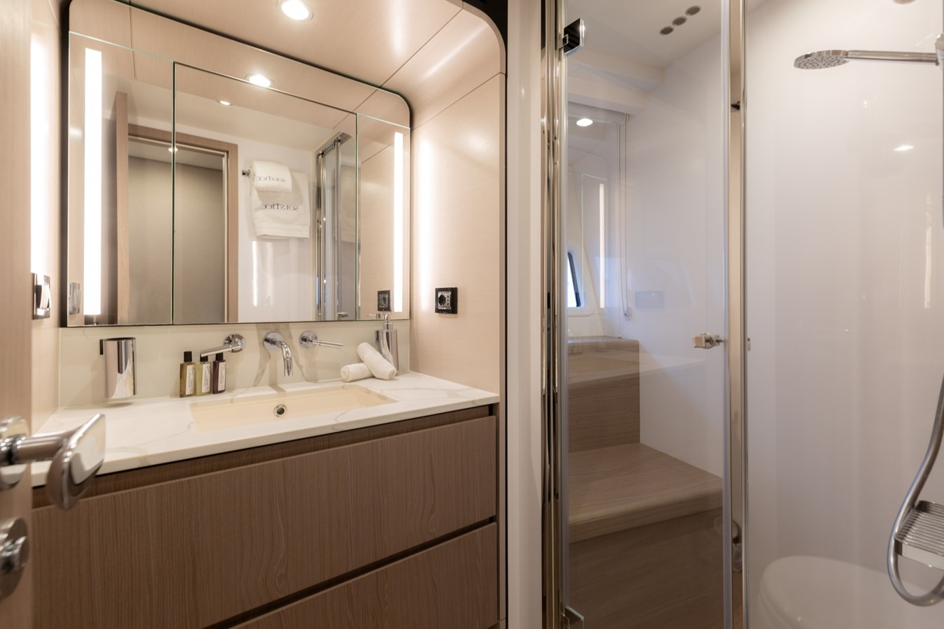 Azimut Yachts Motor Yacht Solstice For Sale