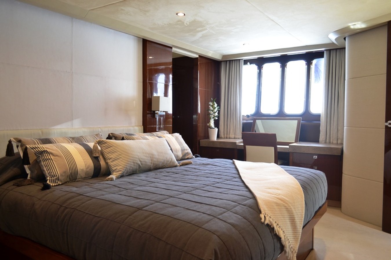 Princess Yachts Motor Yacht WATCHIT For Sale