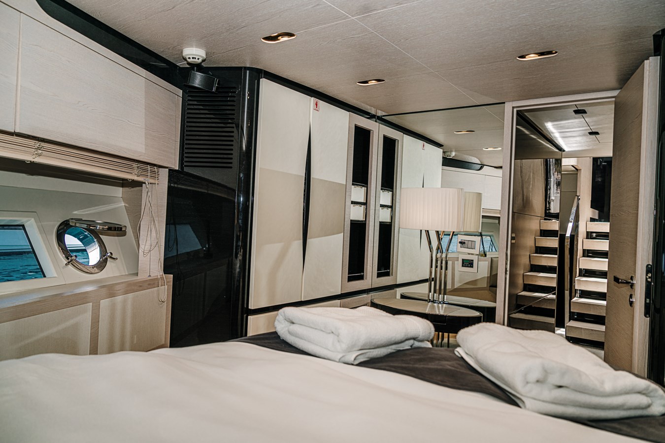 Azimut Yachts Motor Yacht AZIMUT 80 For Sale