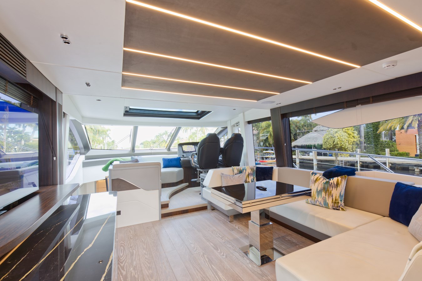 Sunseeker Cruising Yacht 2022 Sunseeker 74 Sport Yacht For Sale