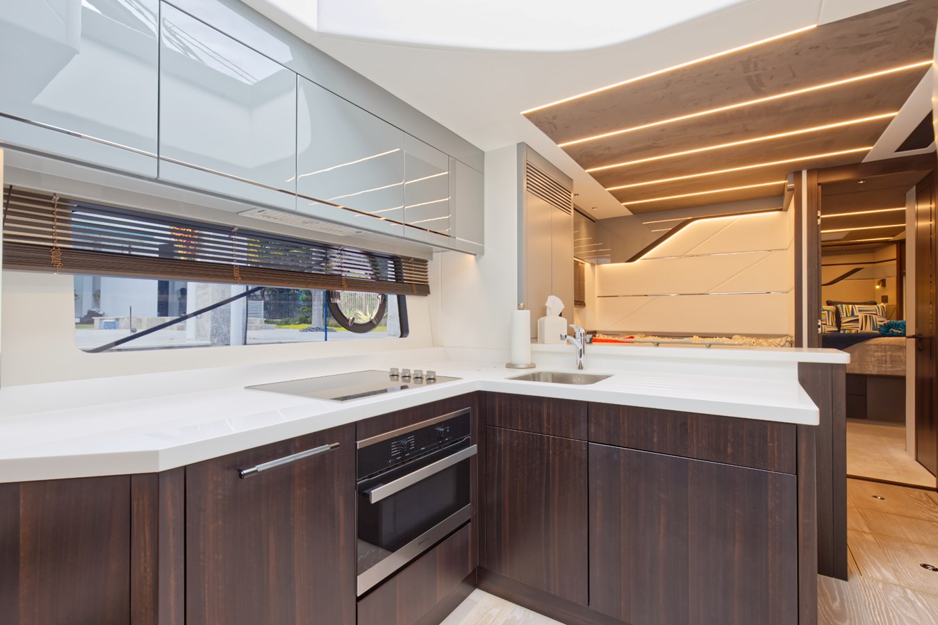 Sunseeker Cruising Yacht 2022 Sunseeker 74 Sport Yacht For Sale