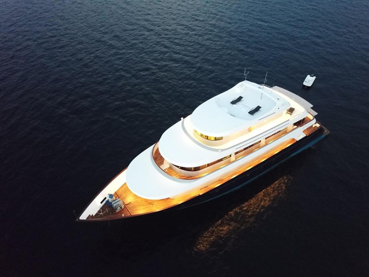Custom Motor Yacht 2017 Safari Yacht 142 Custom For Sale