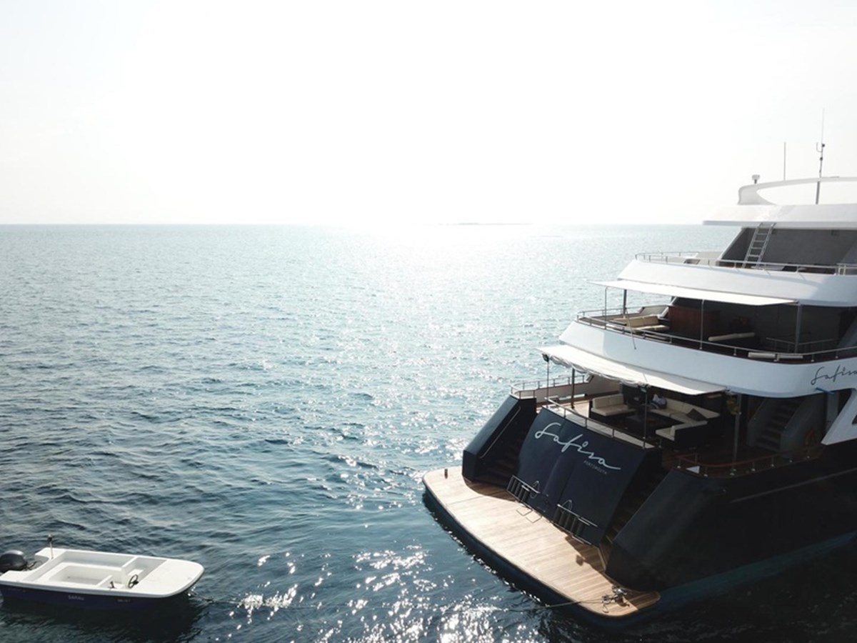 Custom Motor Yacht 2017 Safari Yacht 142 Custom For Sale