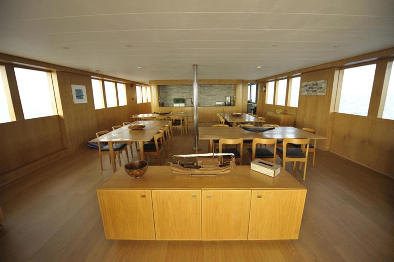 Custom Motor Yacht 2017 Safari Yacht 142 Custom For Sale