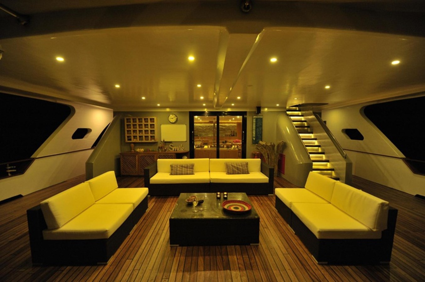 Custom Motor Yacht 2017 Safari Yacht 142 Custom For Sale