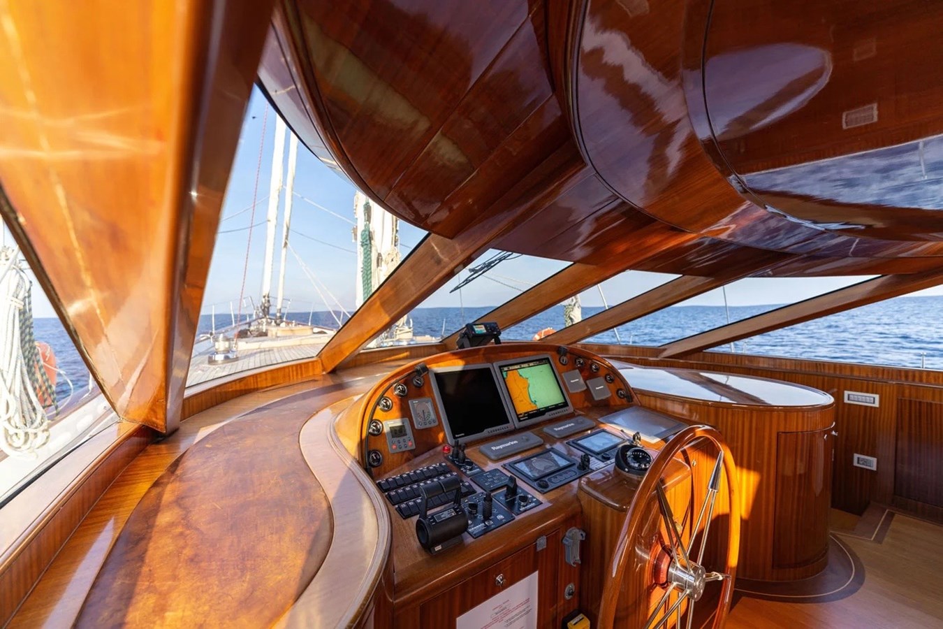 Custom Motorsailor 35 M DELUXE MOTORSAILOR For Sale