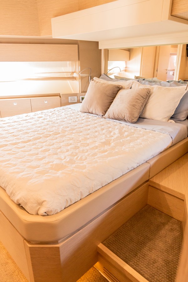 Ferretti Yachts Motor Yacht Ferretti 720 For Sale