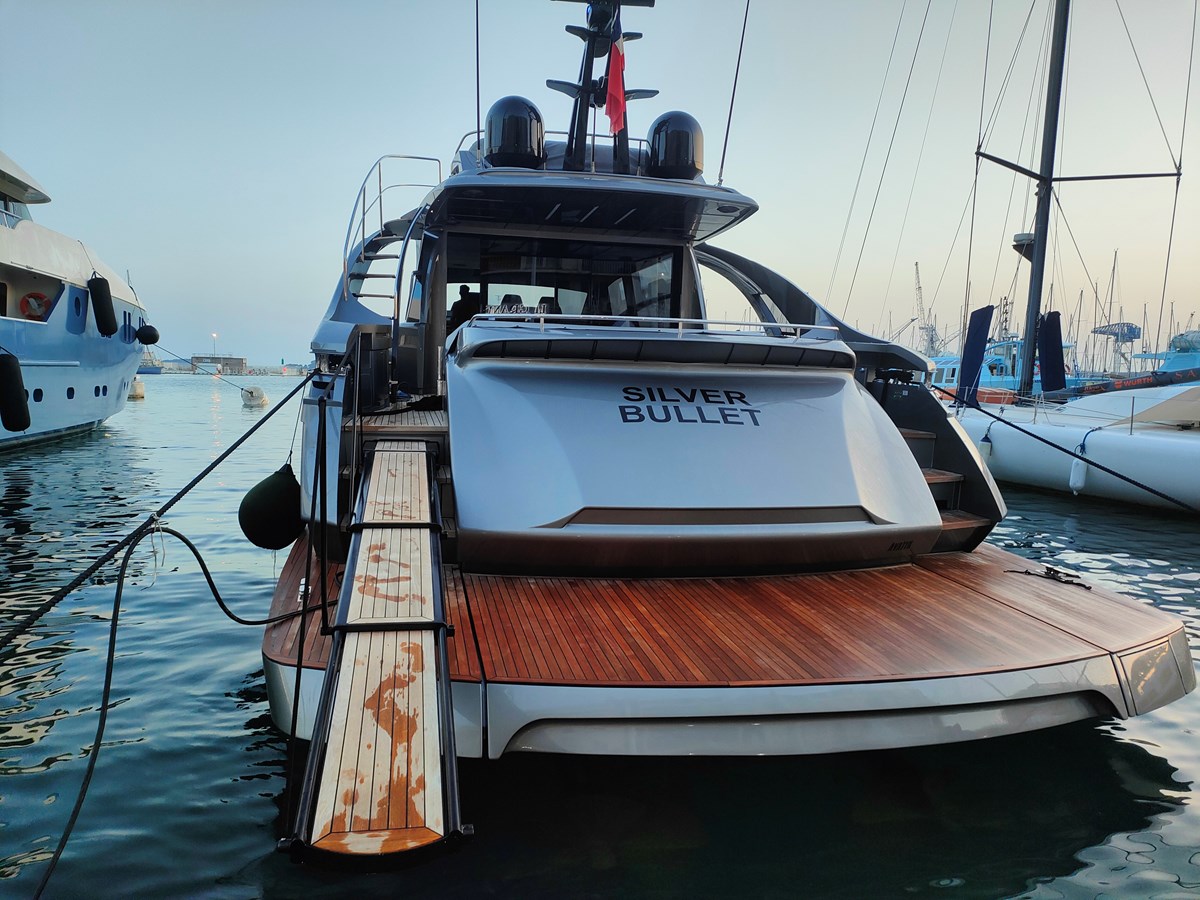Pershing Motor Yacht SILVER BULLET For Sale