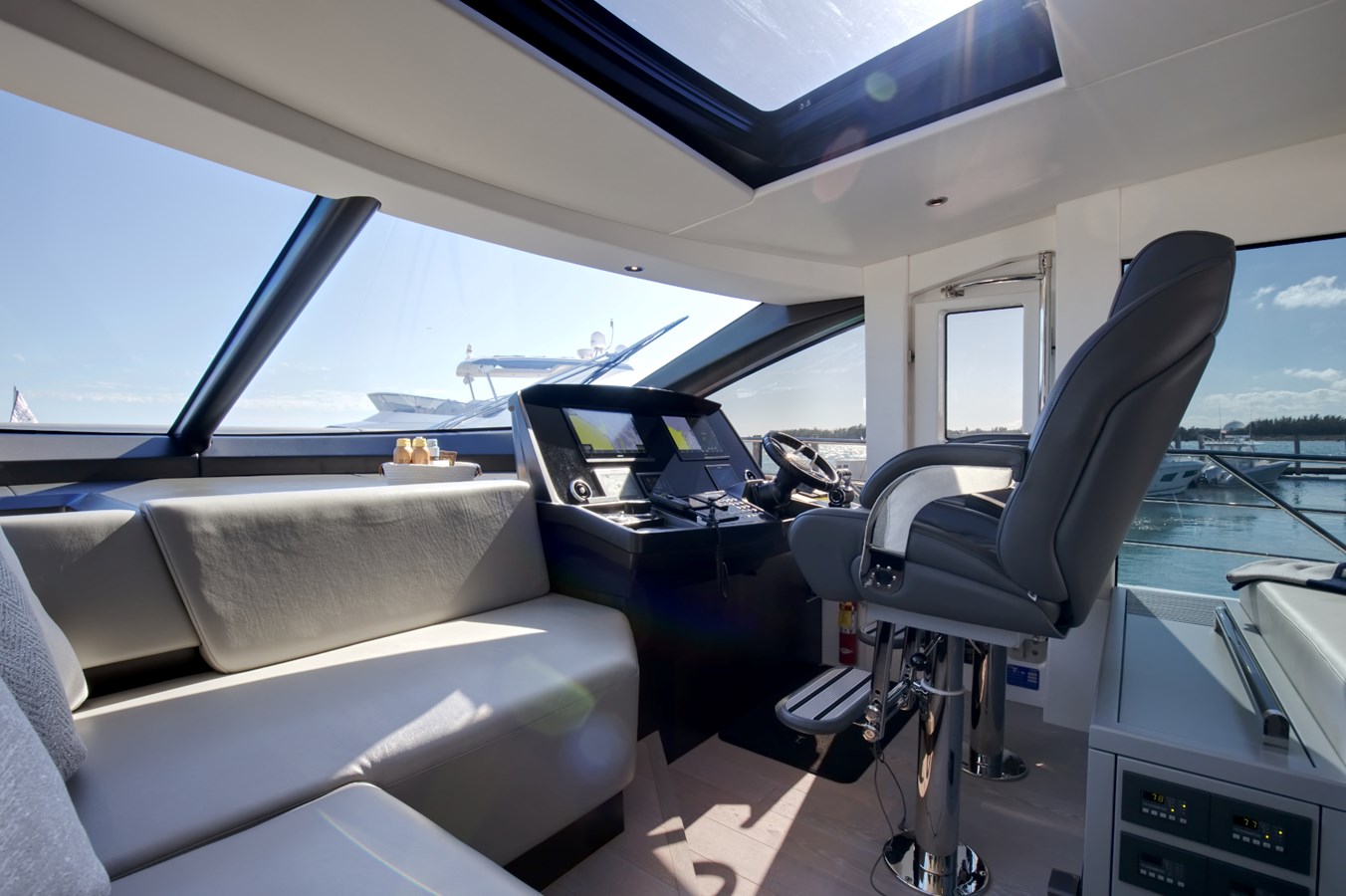 Sunseeker Motor Yacht - For Sale
