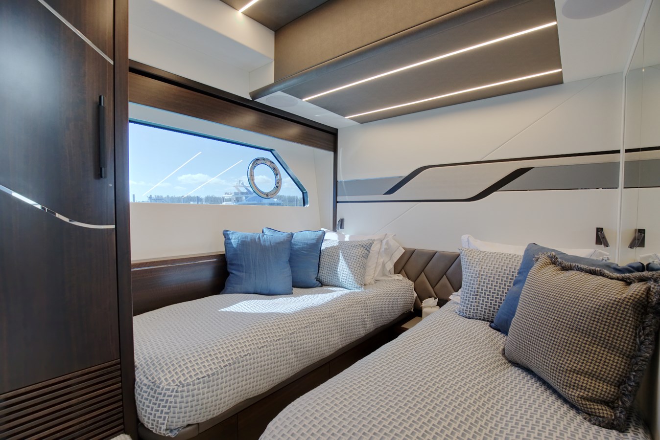 Sunseeker Motor Yacht - For Sale