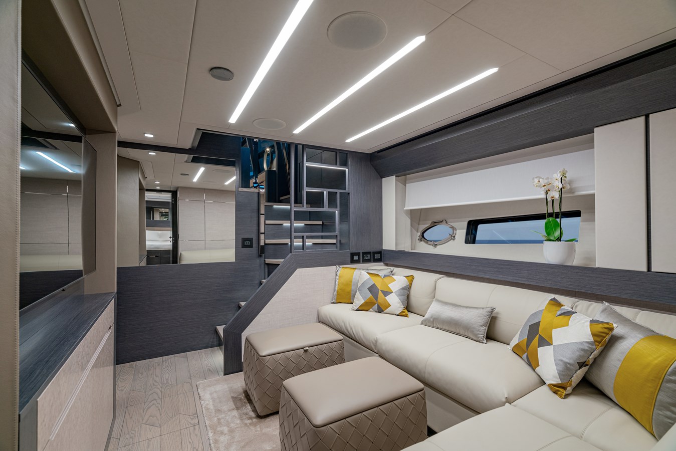Pershing Motor Yacht SILVER BULLET For Sale