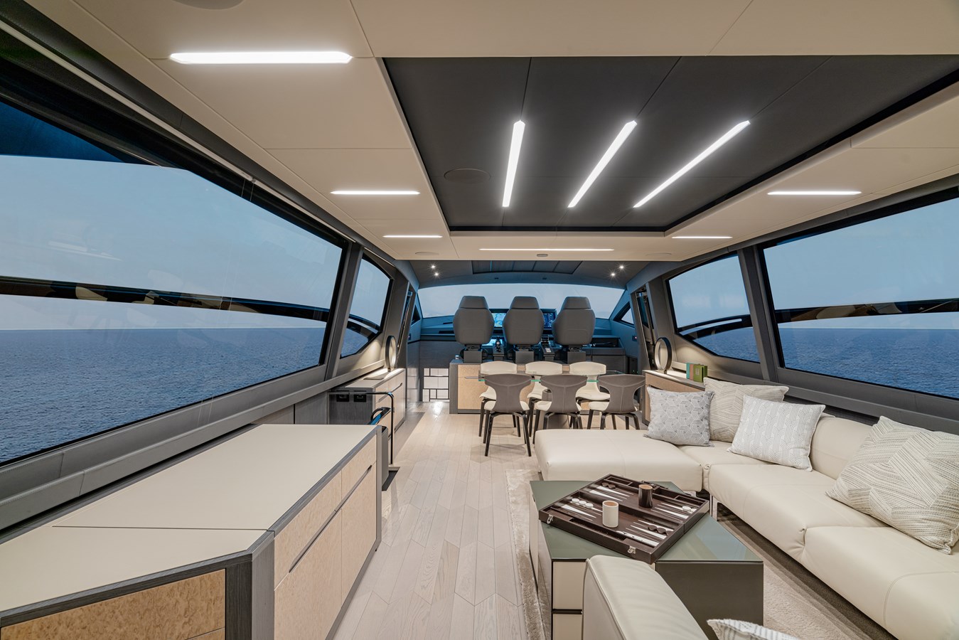 Pershing Motor Yacht SILVER BULLET For Sale