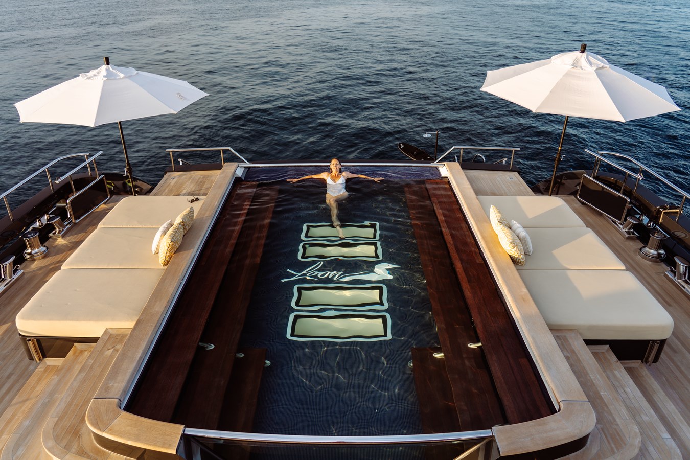 Icon Yachts Motor Yacht LOON For Sale