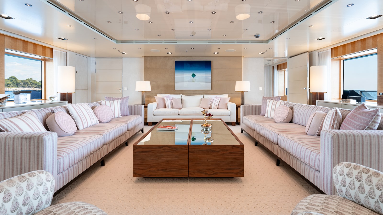 Icon Yachts Motor Yacht LOON For Sale