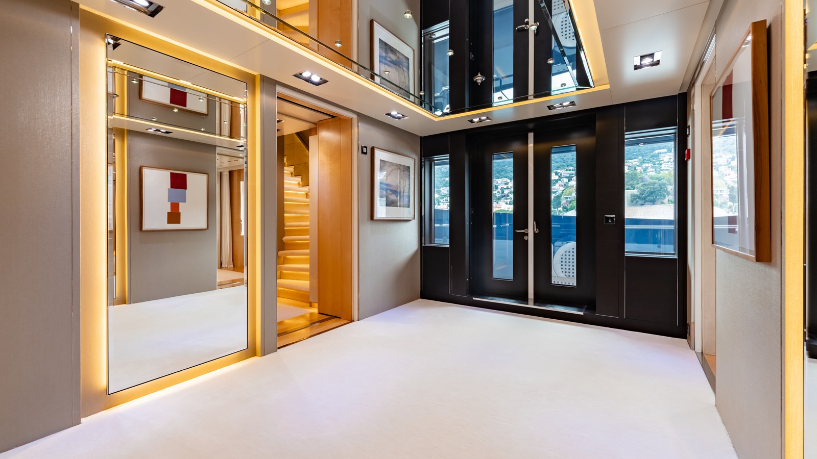 Icon Yachts Motor Yacht LOON For Sale