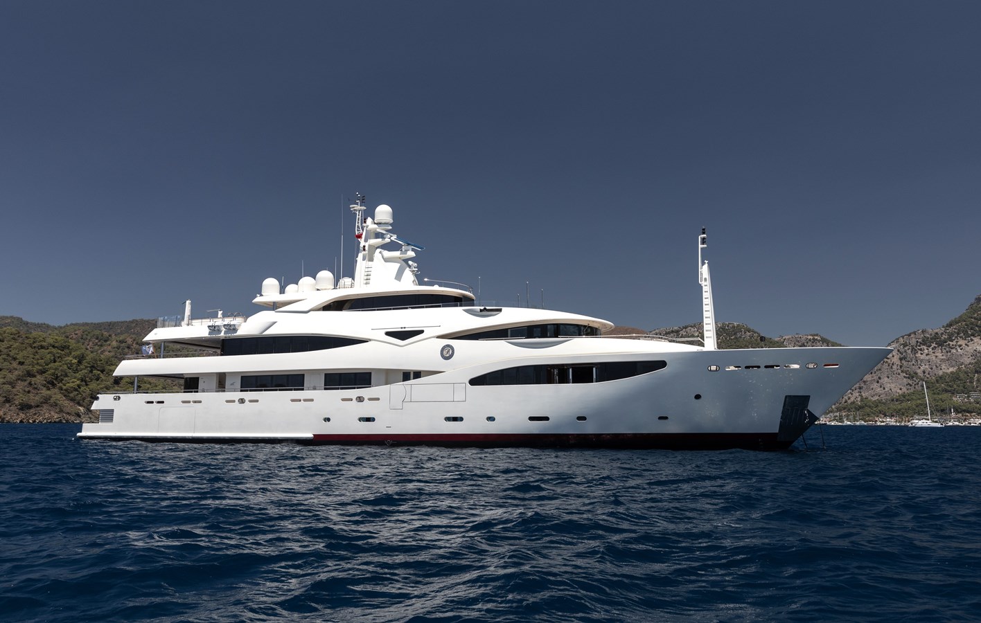 Crn Motor Yacht RICHAR For Sale