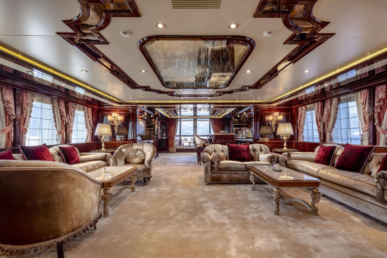 Crn Motor Yacht RICHAR For Sale