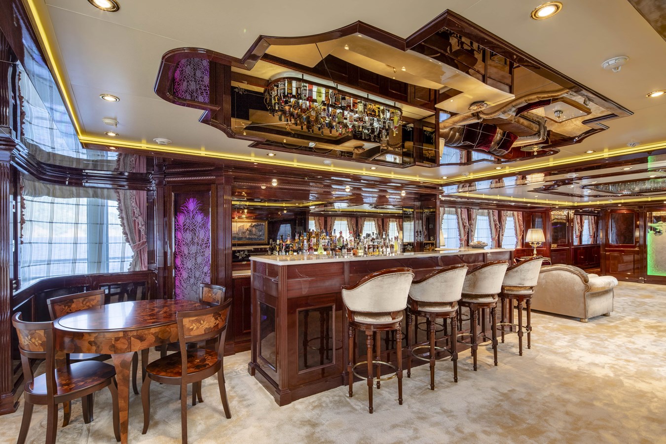 Crn Motor Yacht RICHAR For Sale