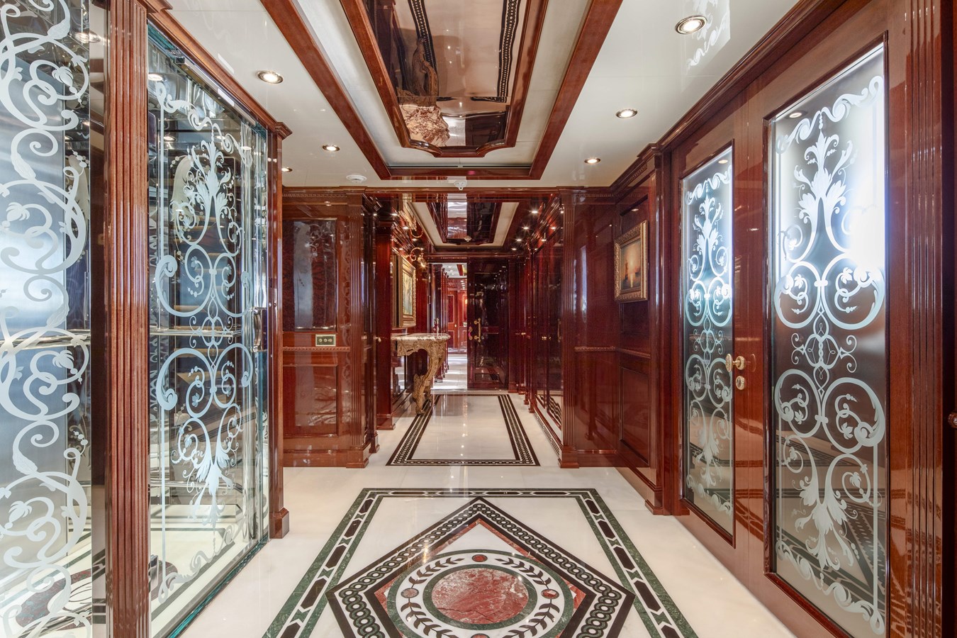 Crn Motor Yacht RICHAR For Sale