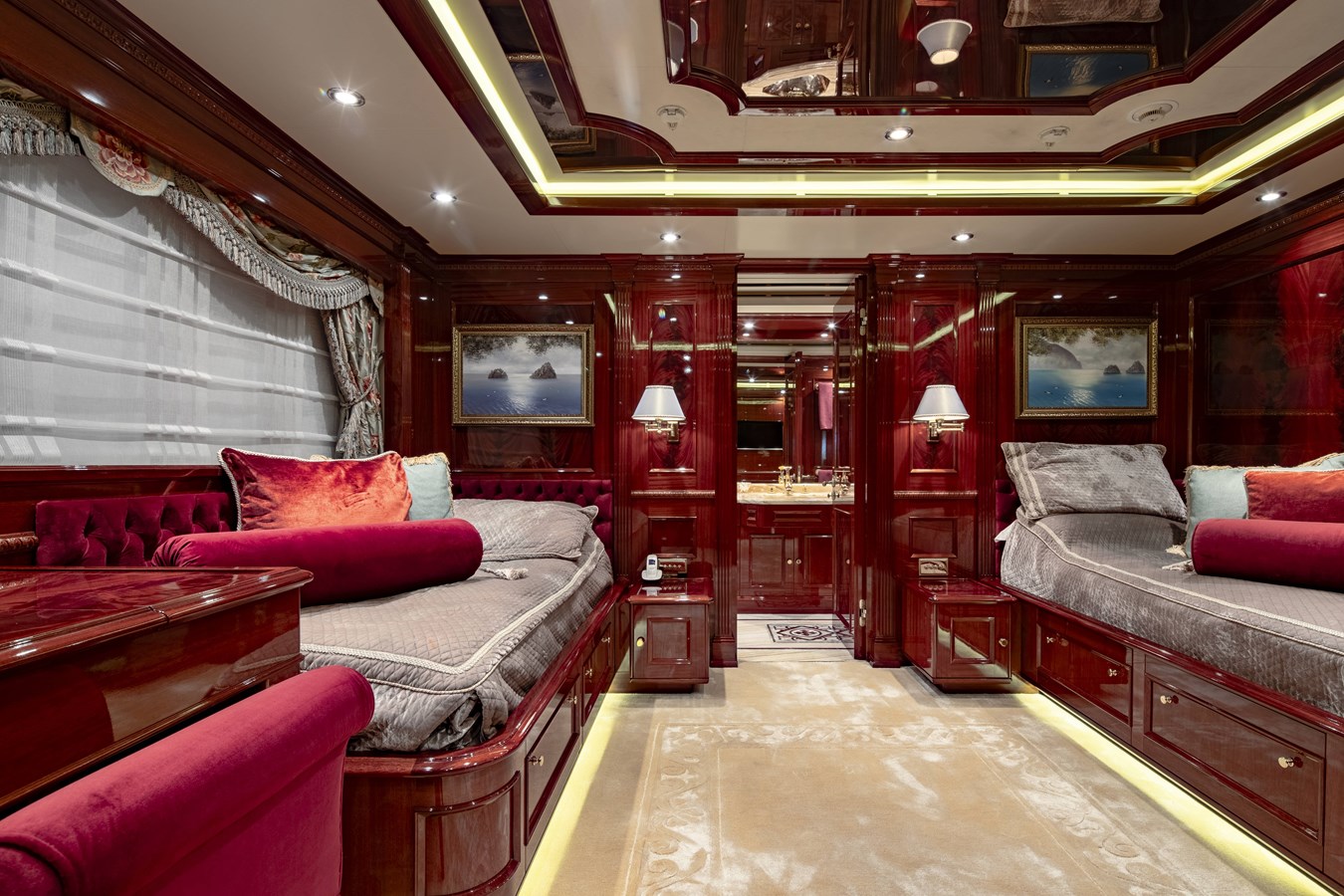 Crn Motor Yacht RICHAR For Sale